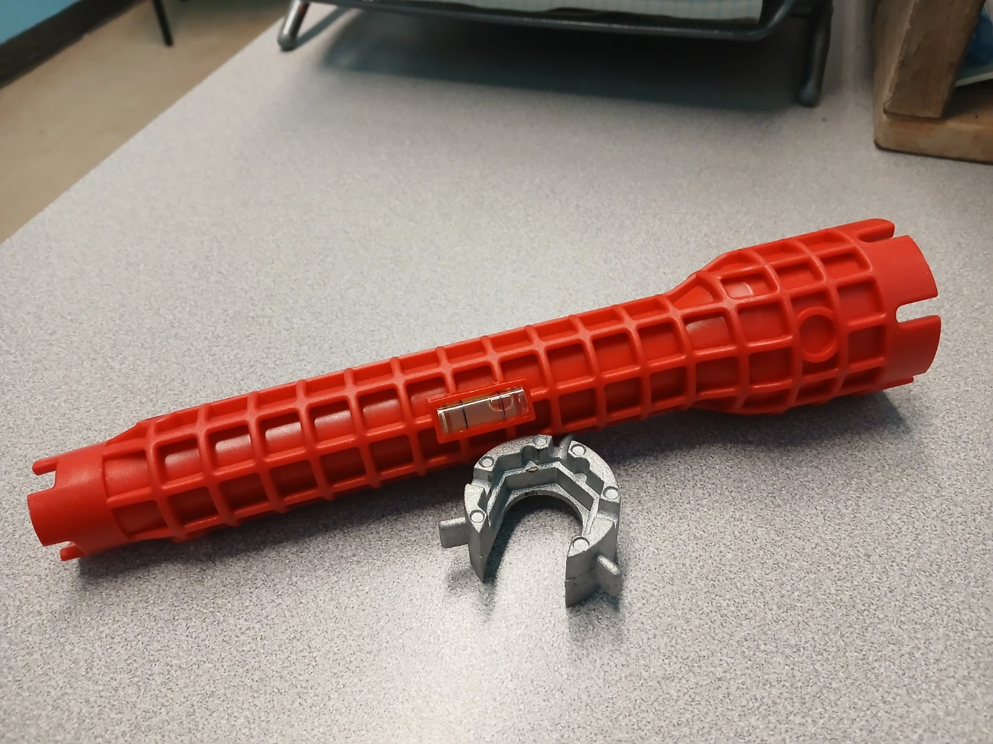Toilet wrench - photo 2