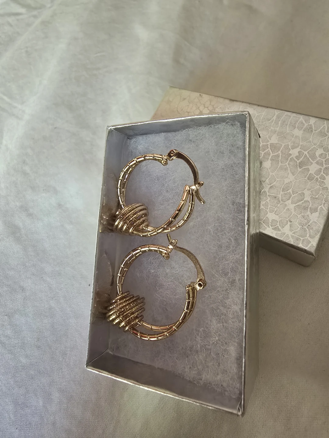 Gold-tone Love Knot Double Hoop Earrings in Box - photo 4