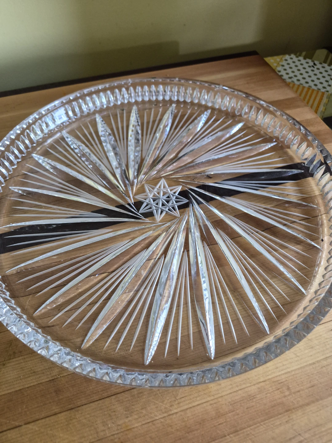 Glass Serving Platter with Starburst Design