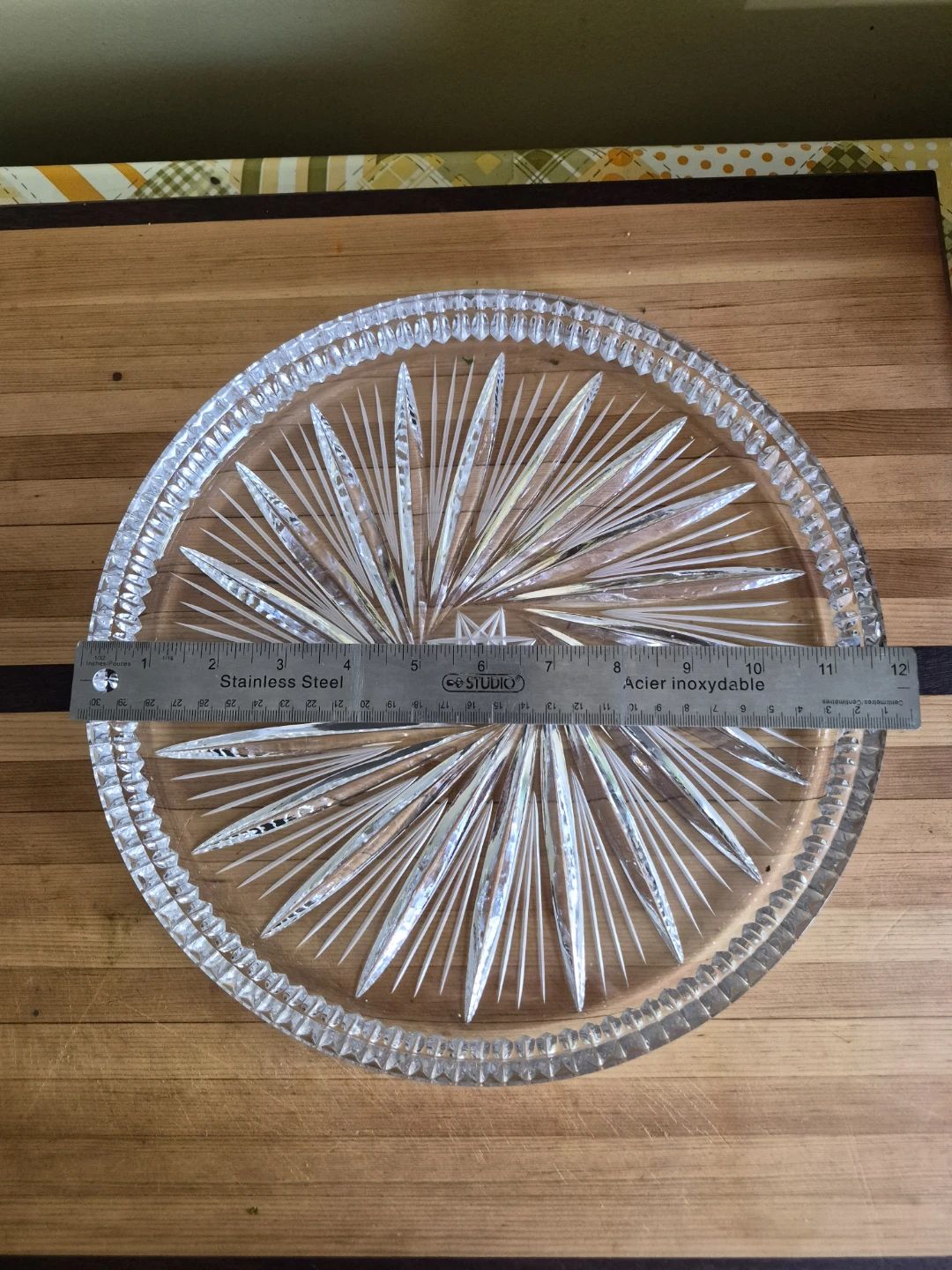 Glass Serving Platter with Starburst Design - photo 2