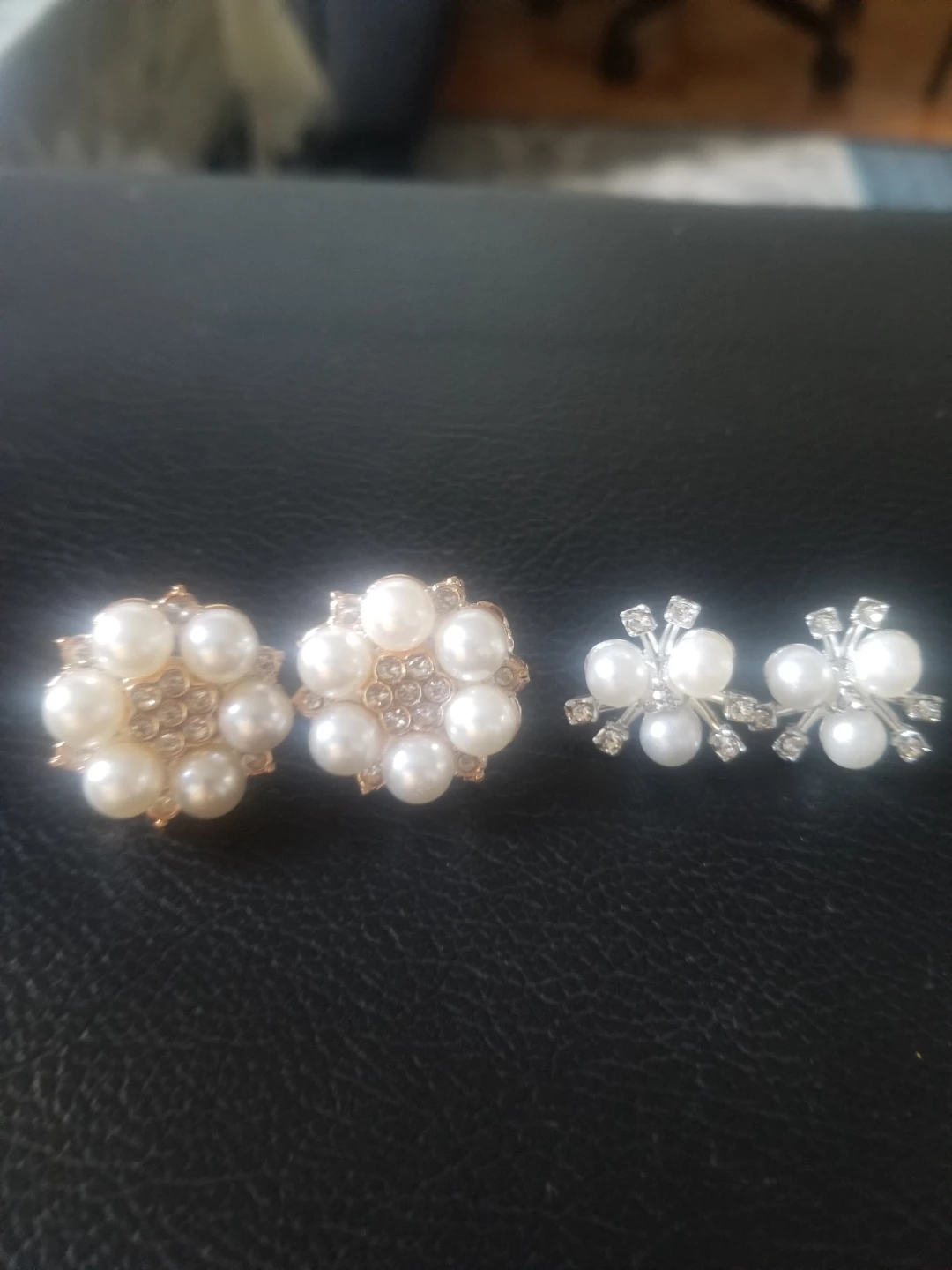 Pearl and Rhinestone Flower Earrings Set
