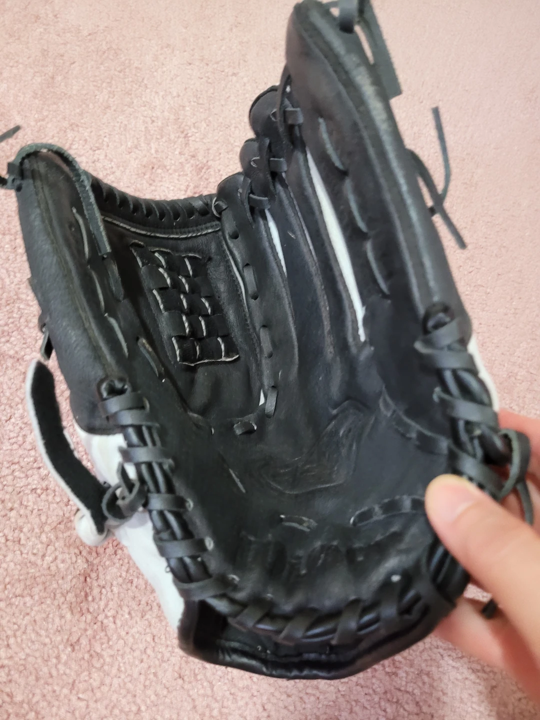 Wilson Baseball Glove - photo 3