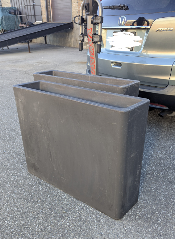 Large Modern Rectangular Self-draining Planters x 2 - photo 2