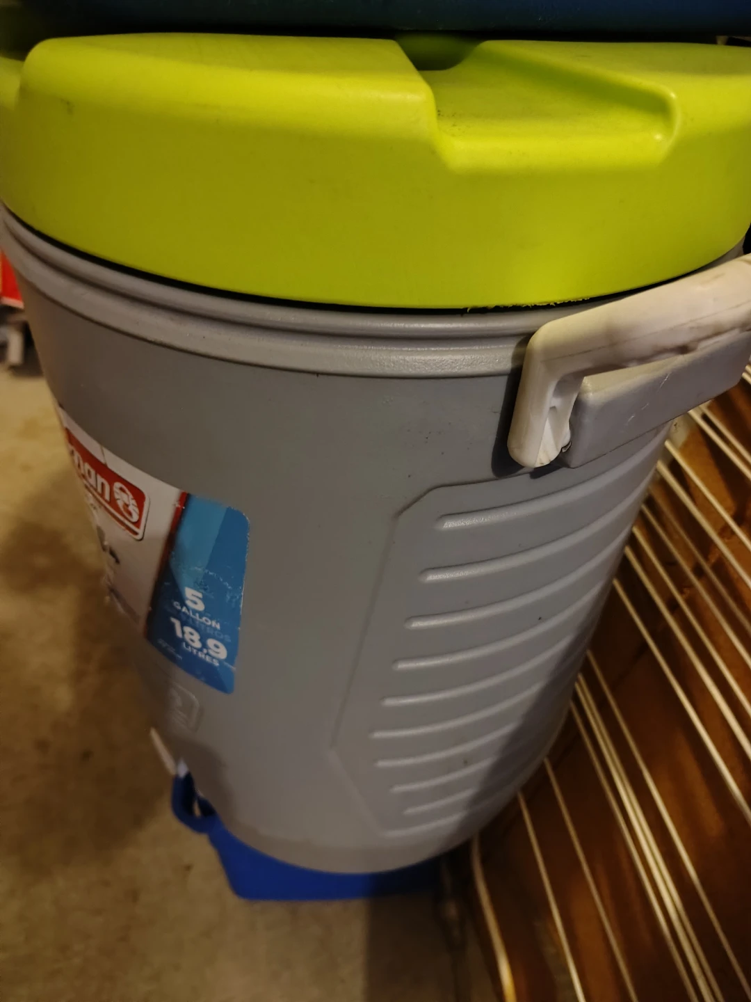 Water Coolers Insulated 2 Gallon to 5 Gallon - photo 4