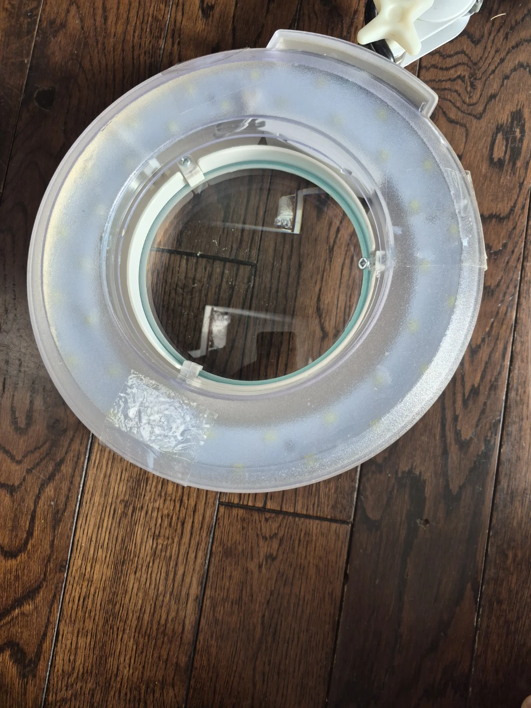Magnifying Lamp with LED Light - photo 3