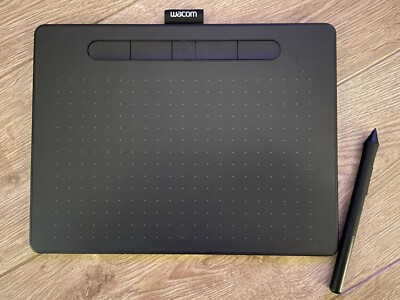 Wacom Intuos Pro Digital Graphics Drawing Tablet with Stylus