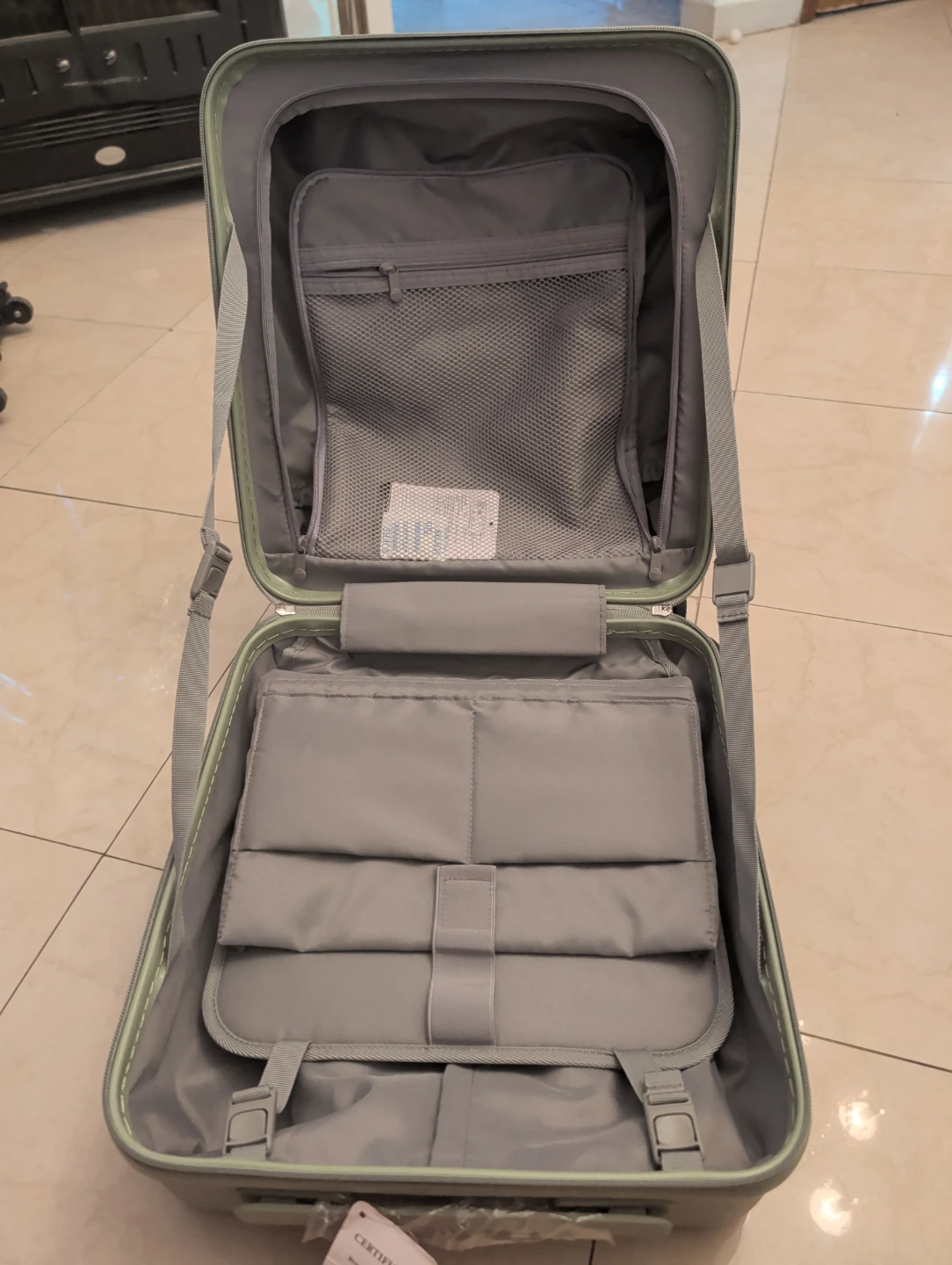 Hanke 16 Inch Suitcase - photo 3