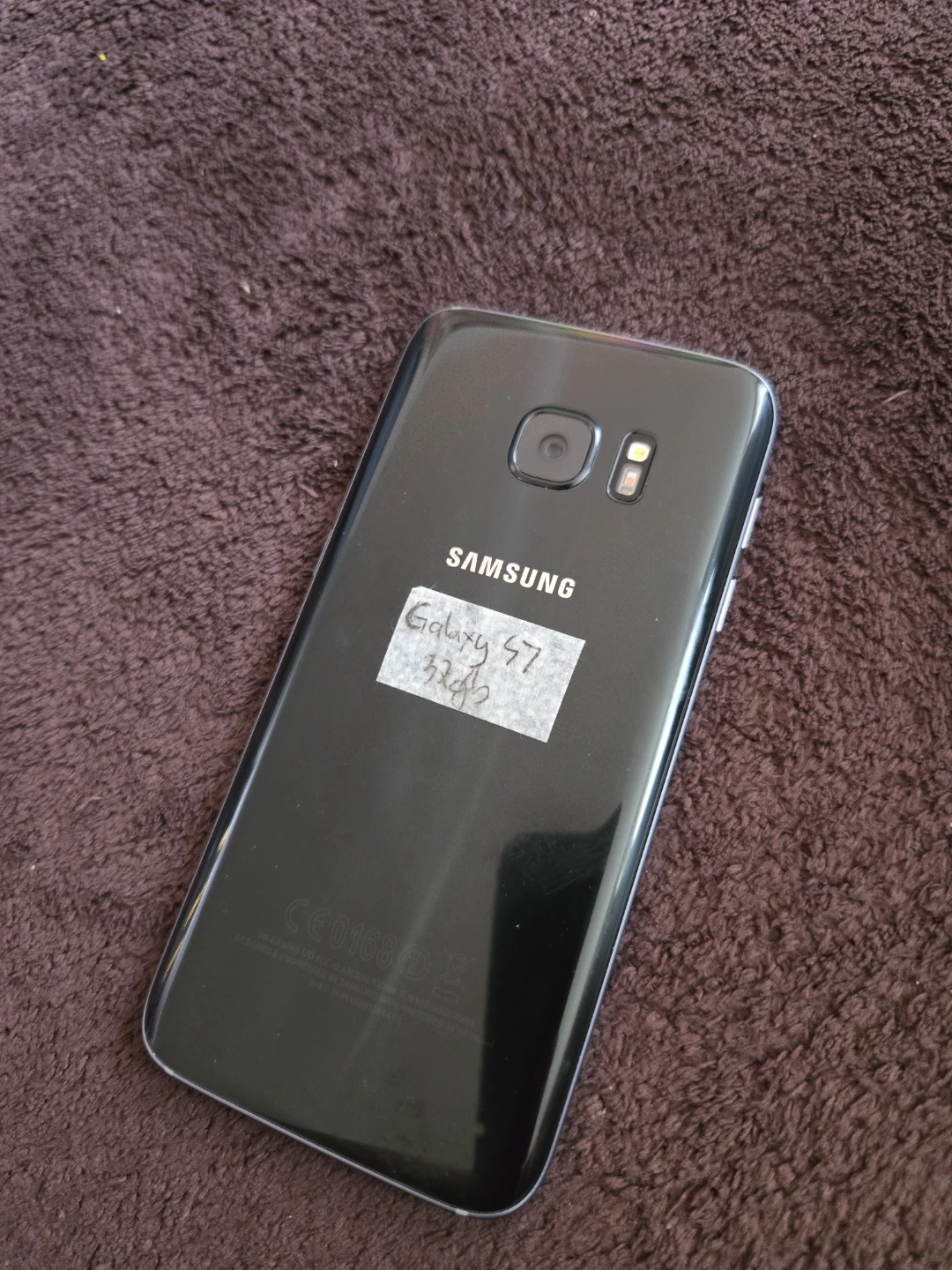 Samsung Galaxy S7 Smartphone
