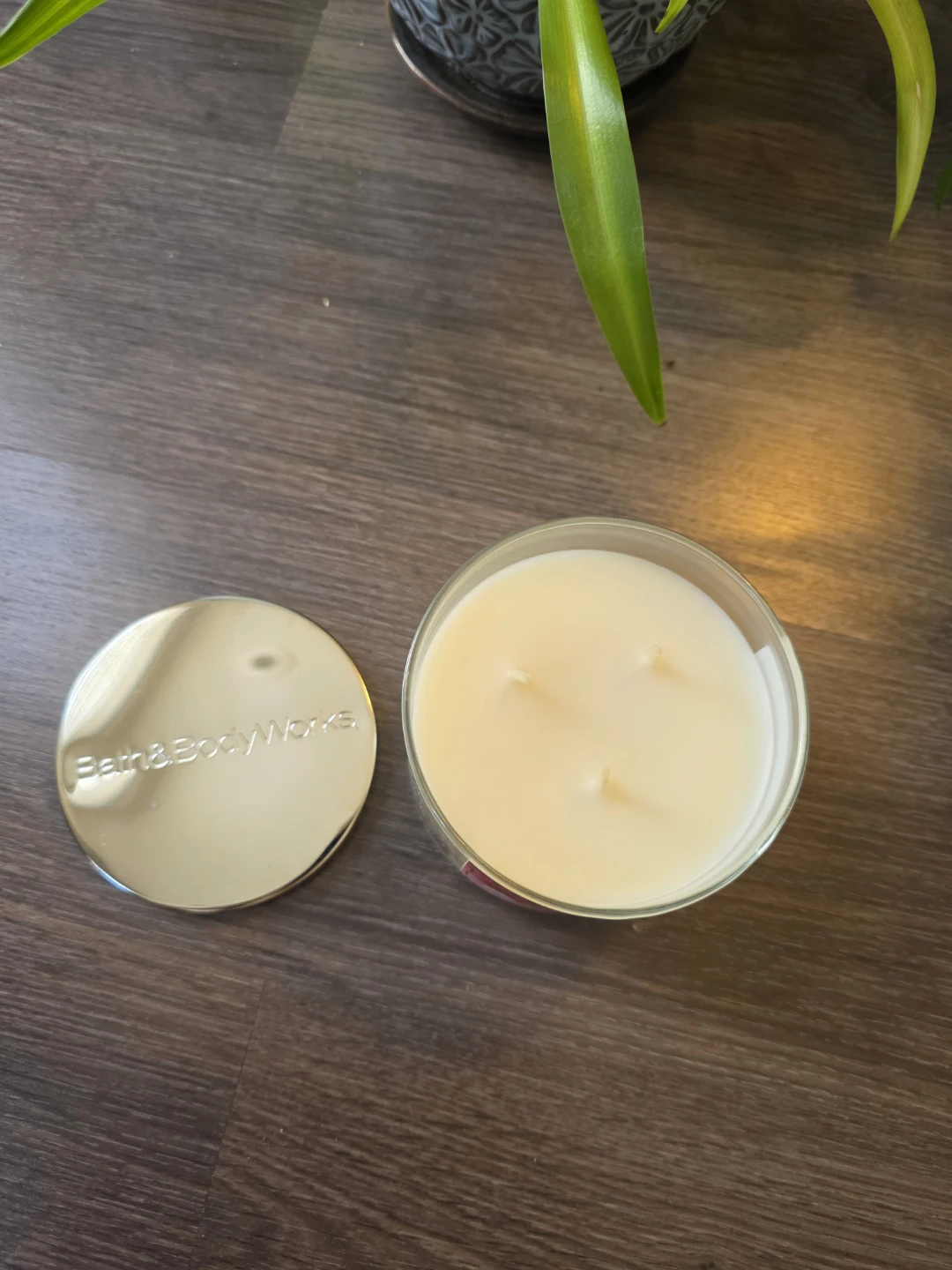NEW Bath & Body Works Cinnamon Caramel Swirl 3-Wick Candle - photo 3