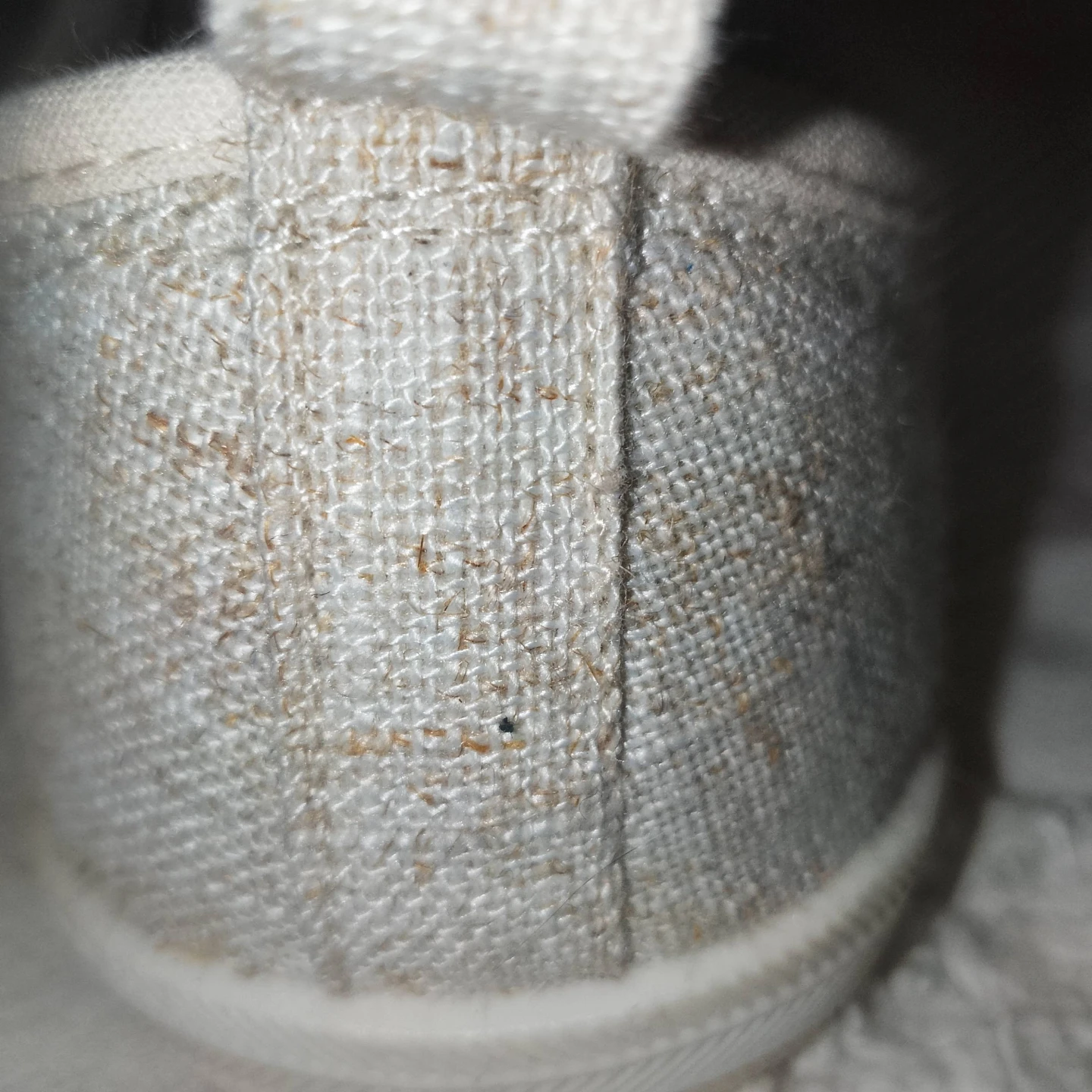 Ardene Comfort Foam Sneakers sz 7 - photo 5
