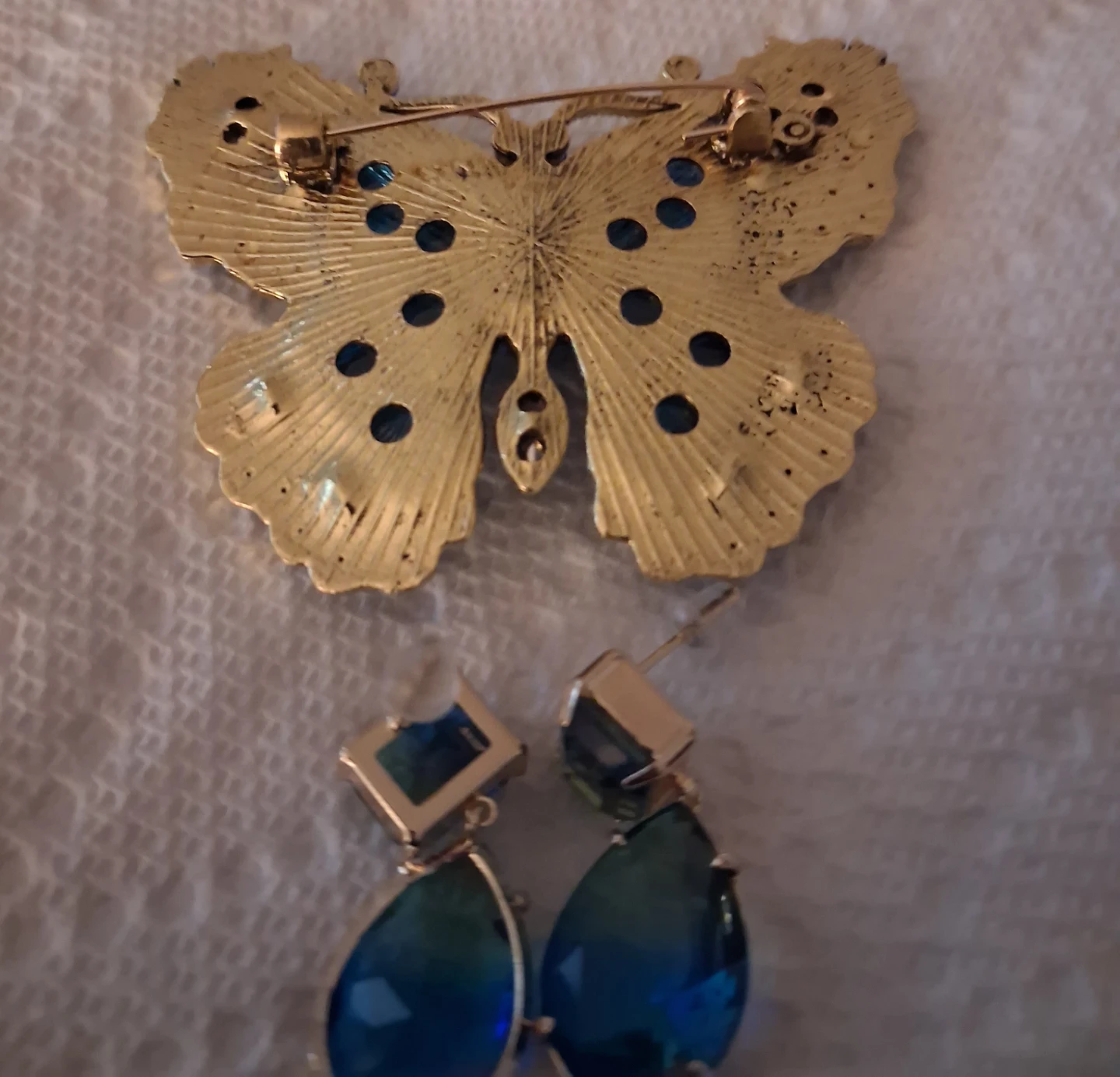 Butterfly Brooch and Earrings Set - photo 2