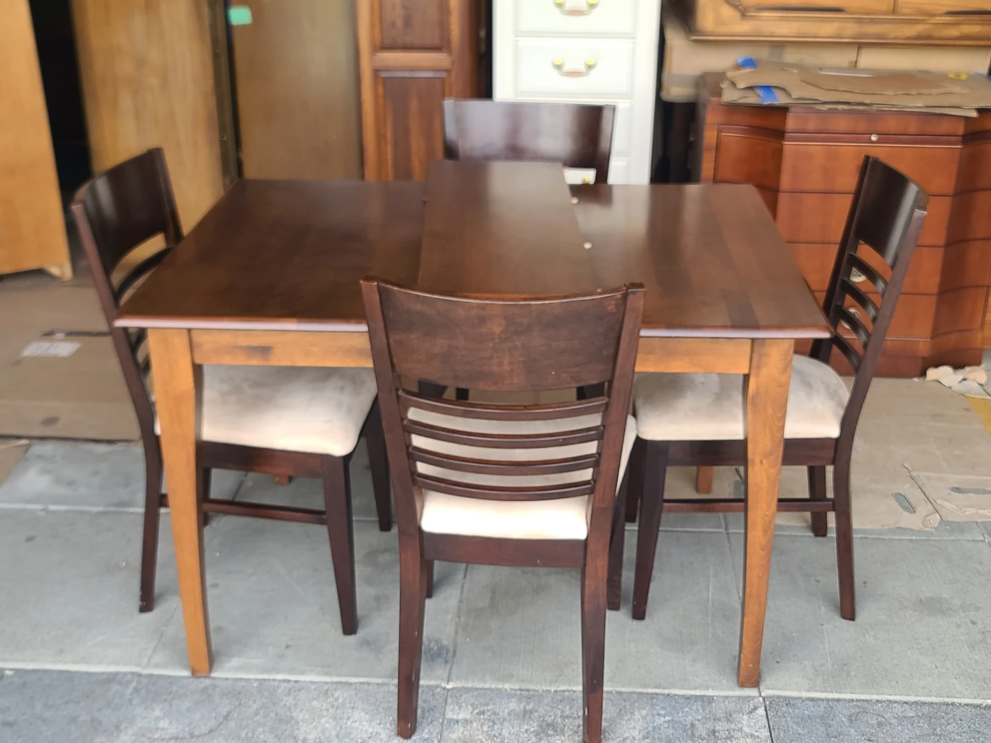 Wooden Dining Table with 4 Chairs and Extension Leaf