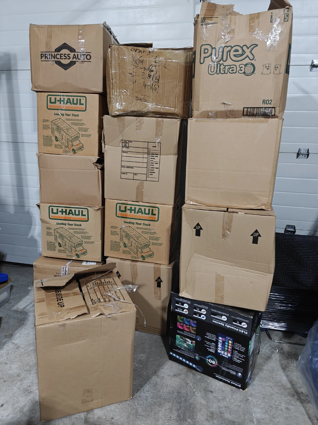 14 medium size moving boxes