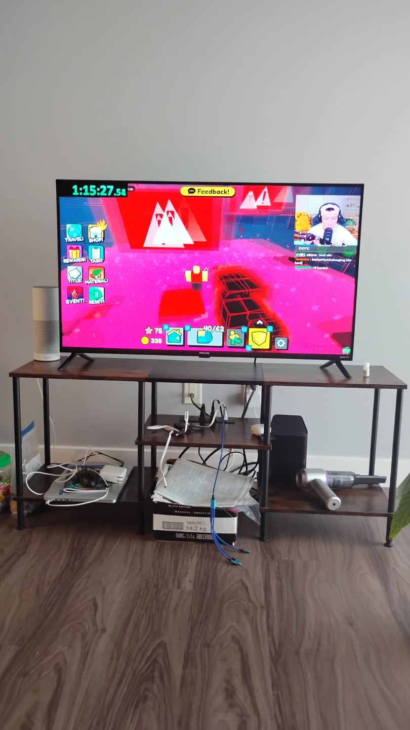 Philips 40" Full HD Roku Smart TV + Wooden TV Stand - photo 2