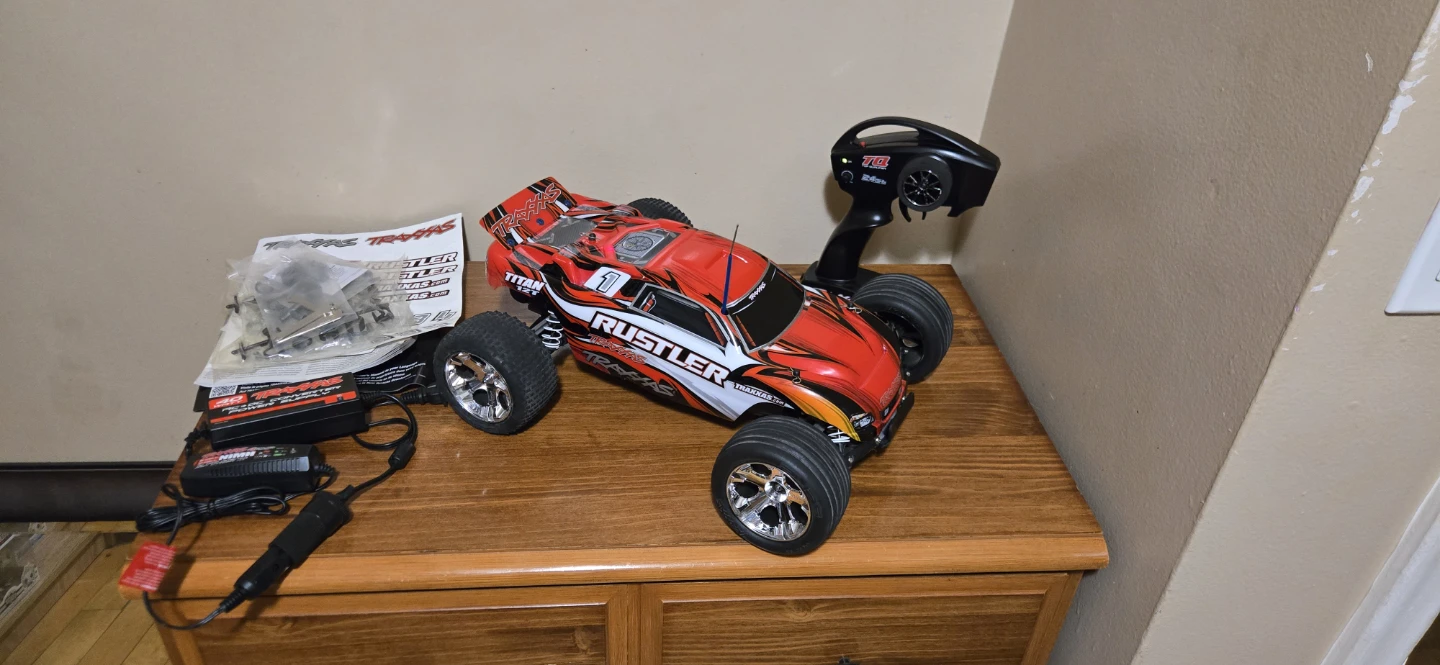 Traxxas 1/10 Rustler 2WD Extreme RedX RC. - photo 2