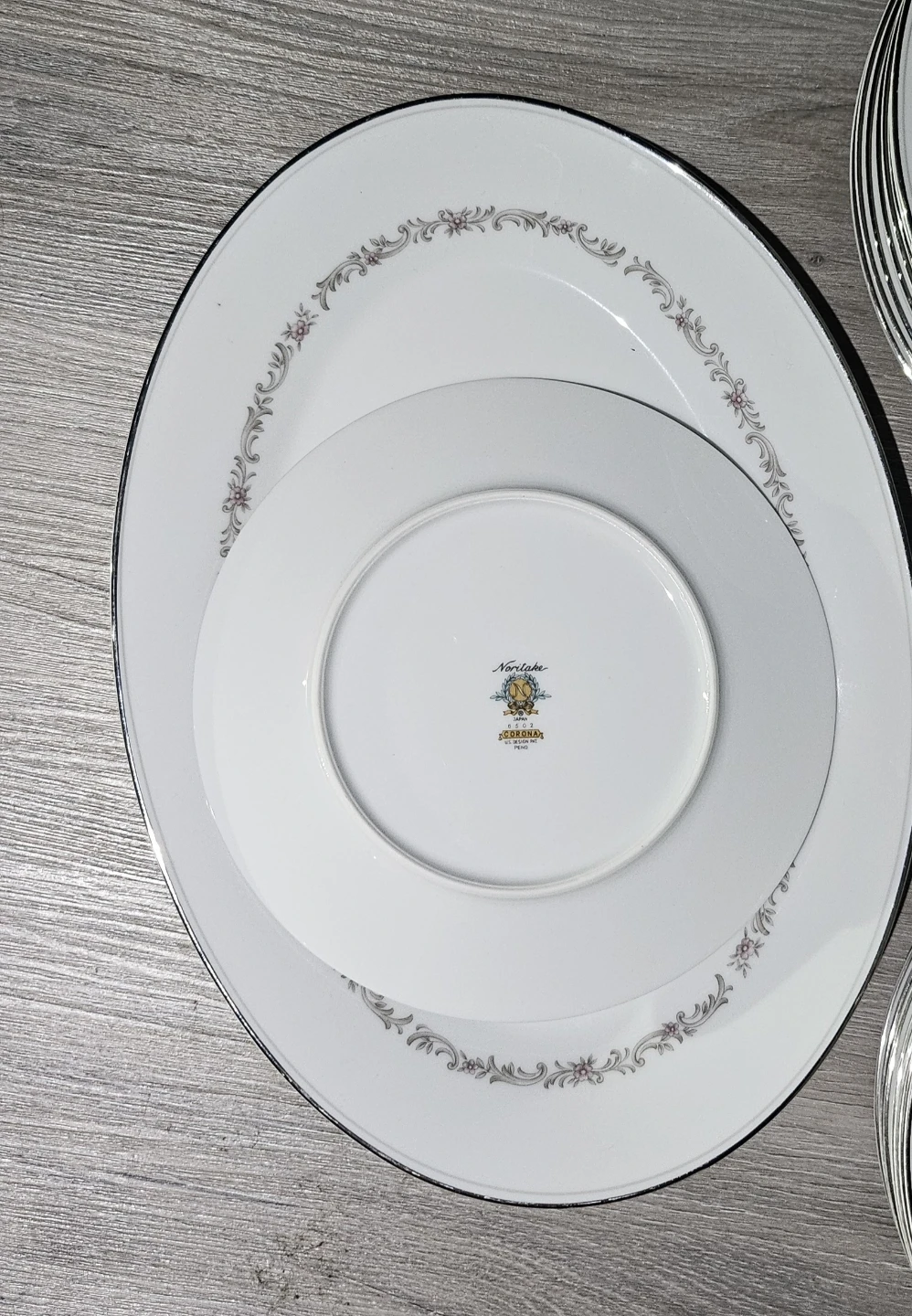 Noritake Sakura Fine China Dinnerware Set - photo 4