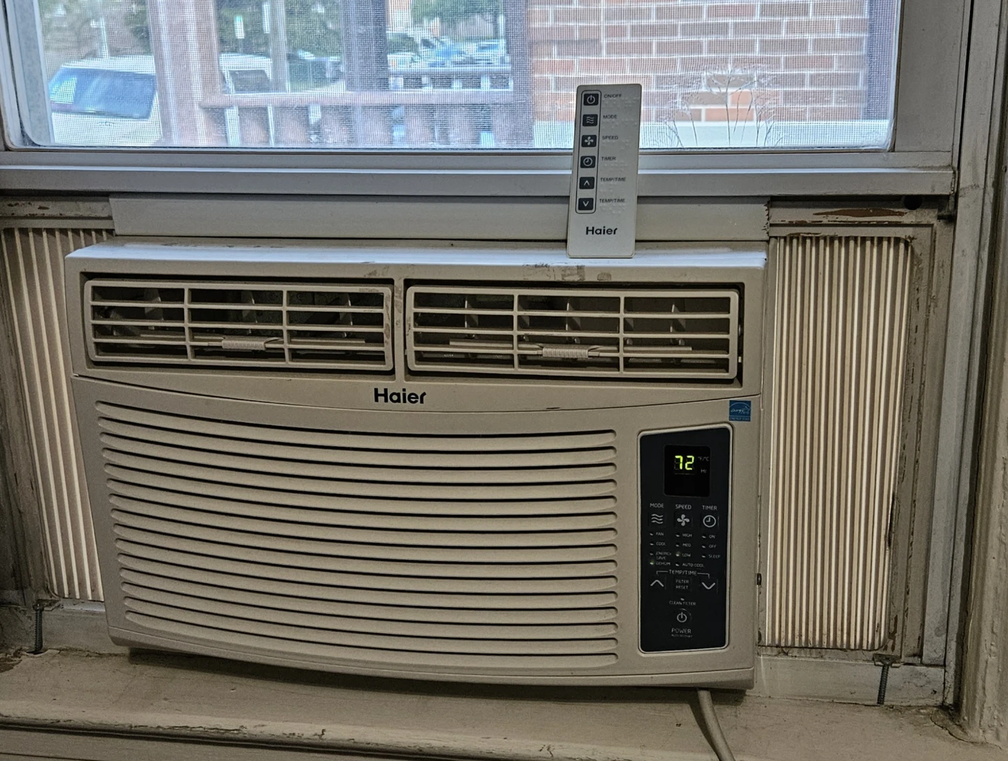 Haier ESA406M 6000 BTU Room Air Conditioner - photo 4