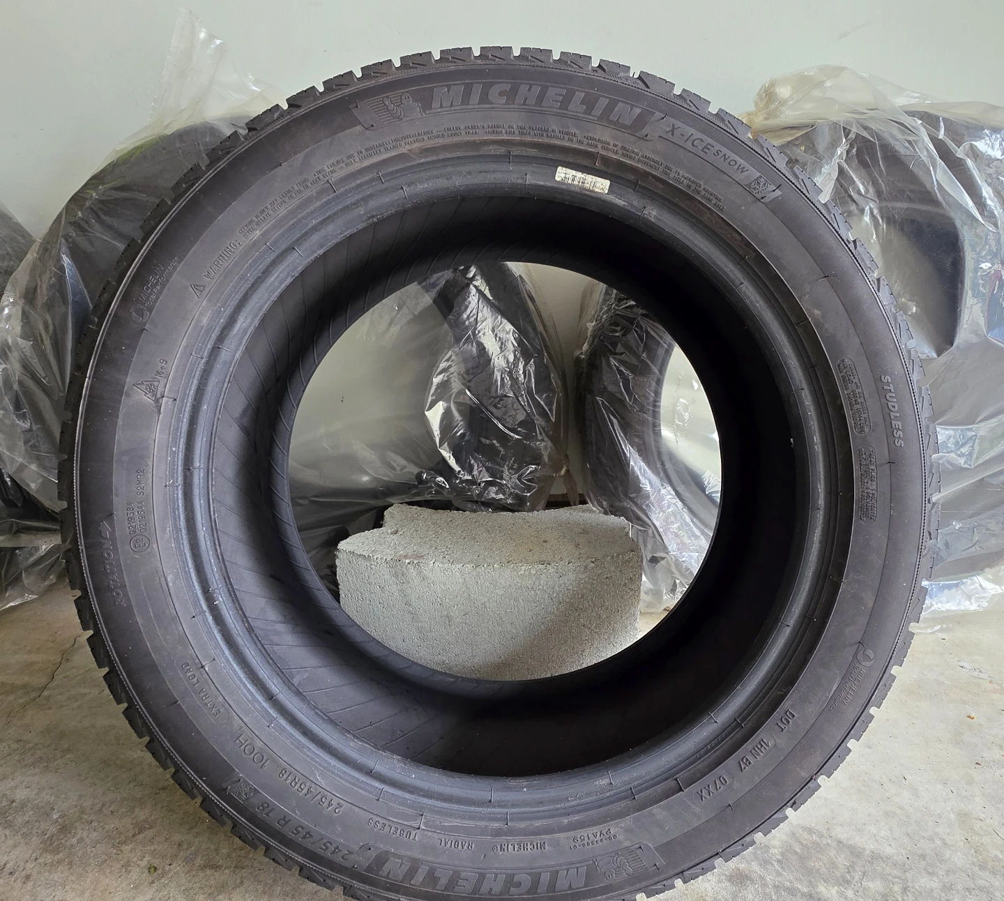 Michelin X-Ice Snow Winter Tires - 245/45R18