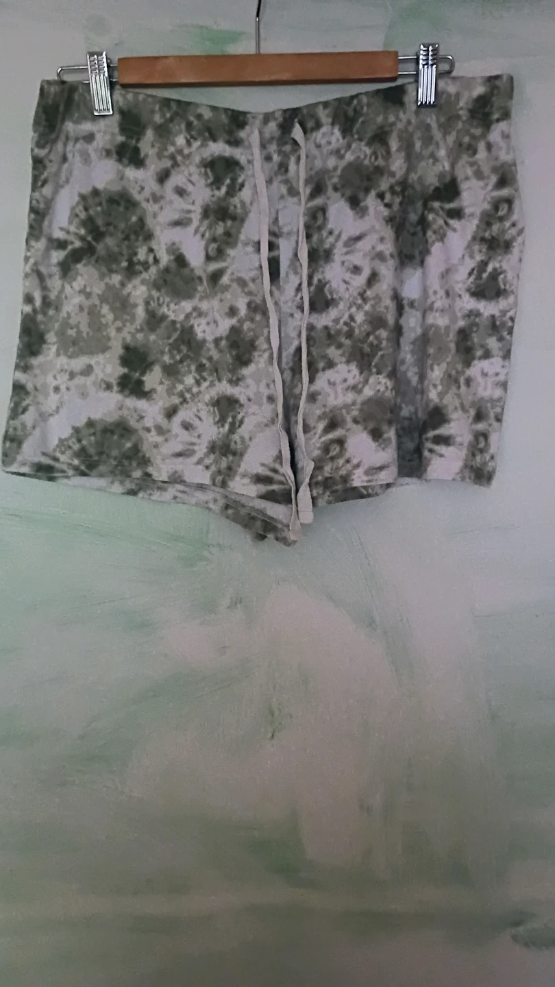 Kikit Tie-Dye Long Sleeve Top and Shorts Set - photo 5