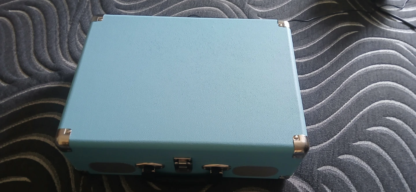 Retrolife Vintage Suitcase Turntable - photo 3