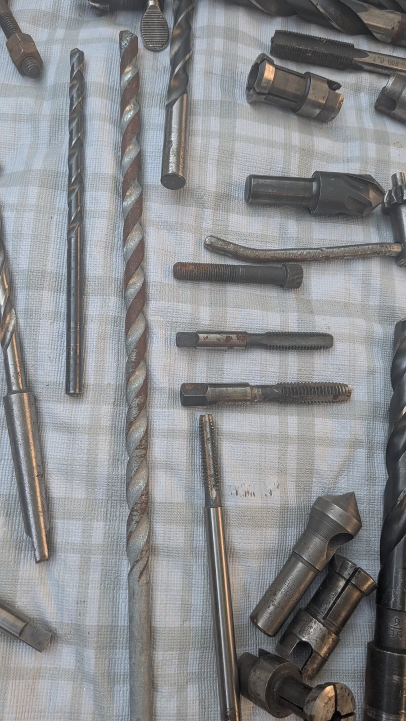 Bundle Assorted Drill Bits, Taps, and Chucks 38+ pieces - photo 2