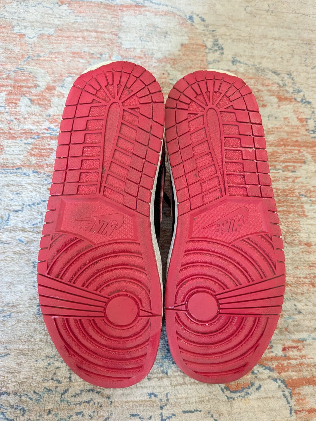 Jordan 1 high og shinny red - photo 3