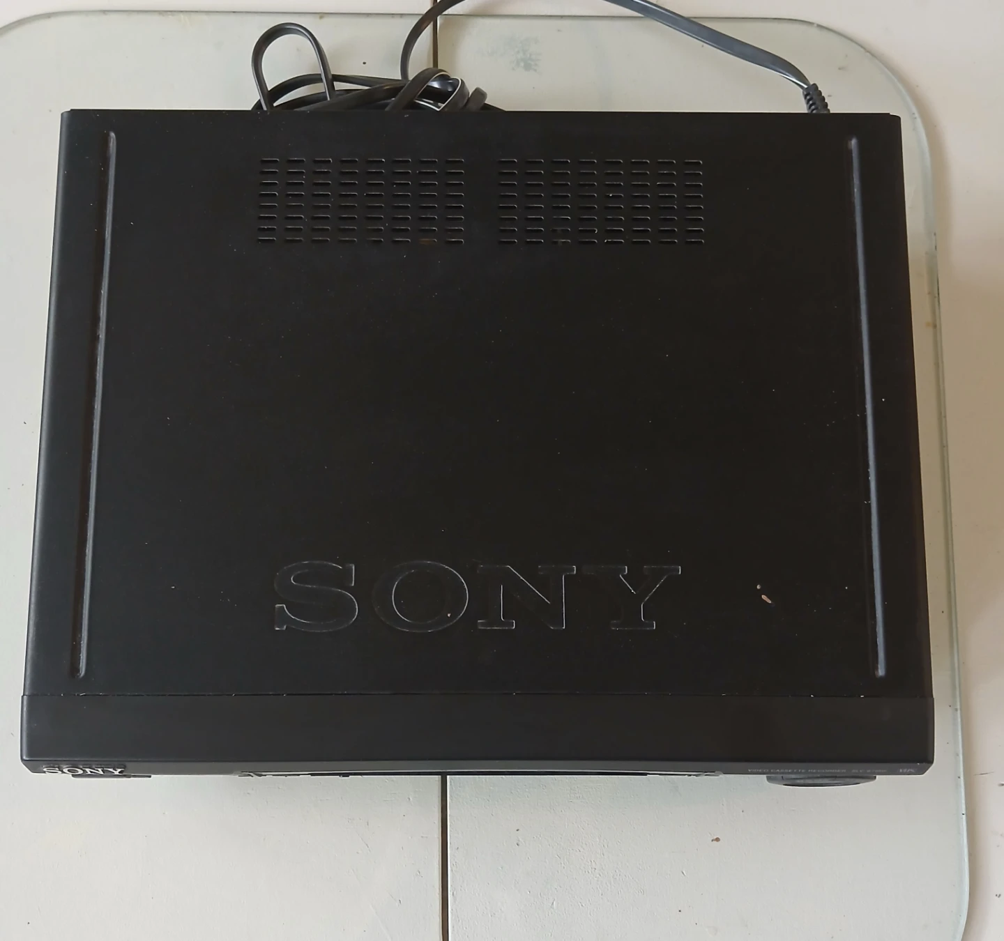 Sony SLV-679HF Hi-Fi Stereo VHS VCR - photo 3