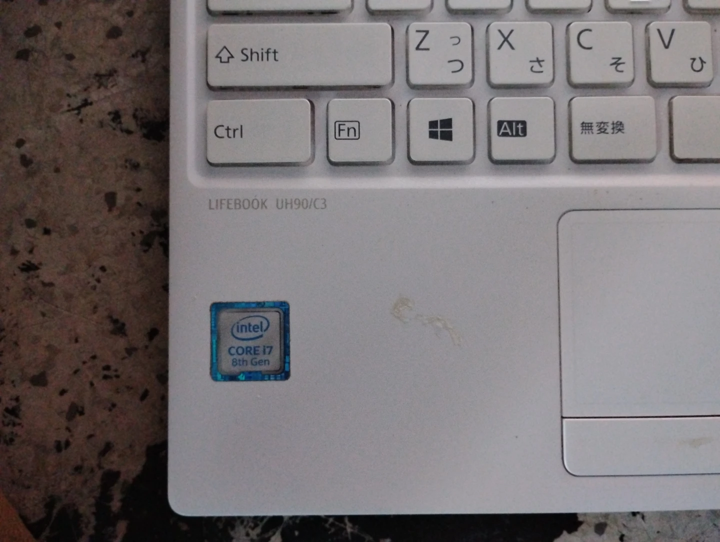 Fujitsu LIFEBOOK UH90/C3 Laptop - Intel Core i7 8th Gen - photo 3