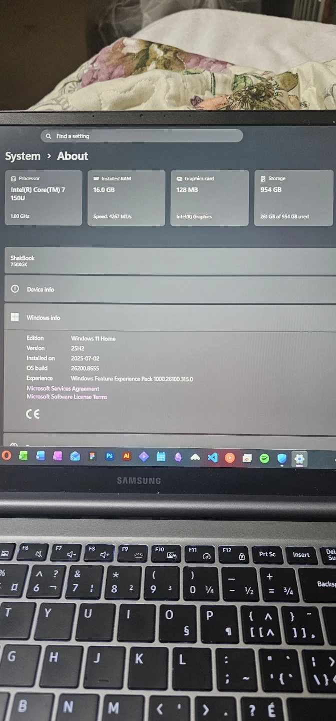 Samsung Galaxy Book 4 - photo 2