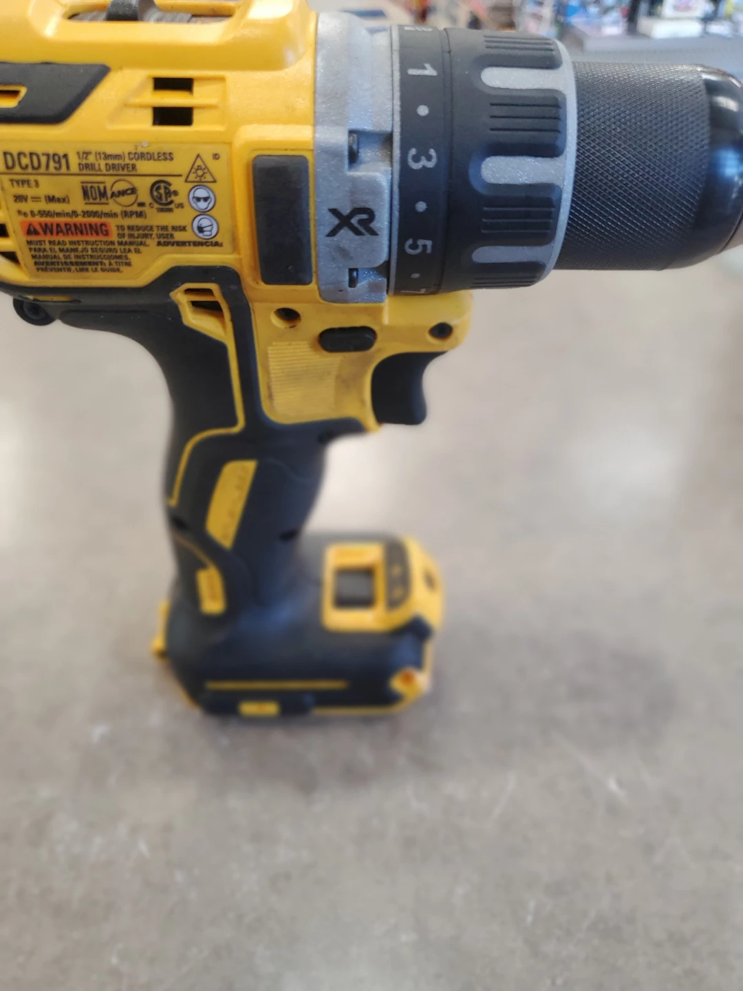 DeWalt DCD791 1/2" Cordless Drill Driver - photo 3