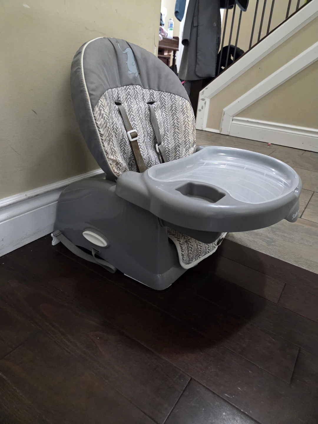 Safety 1st Reclining Booster Seat