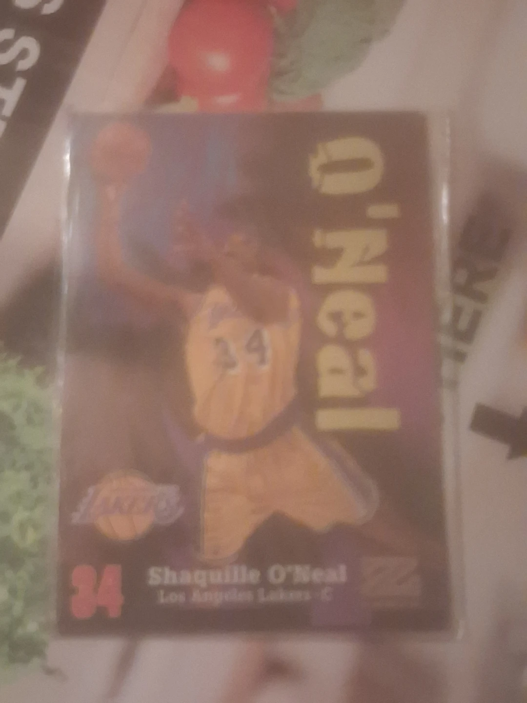 Shaquille O'Neal 1997 Skybox Trading Card - photo 2