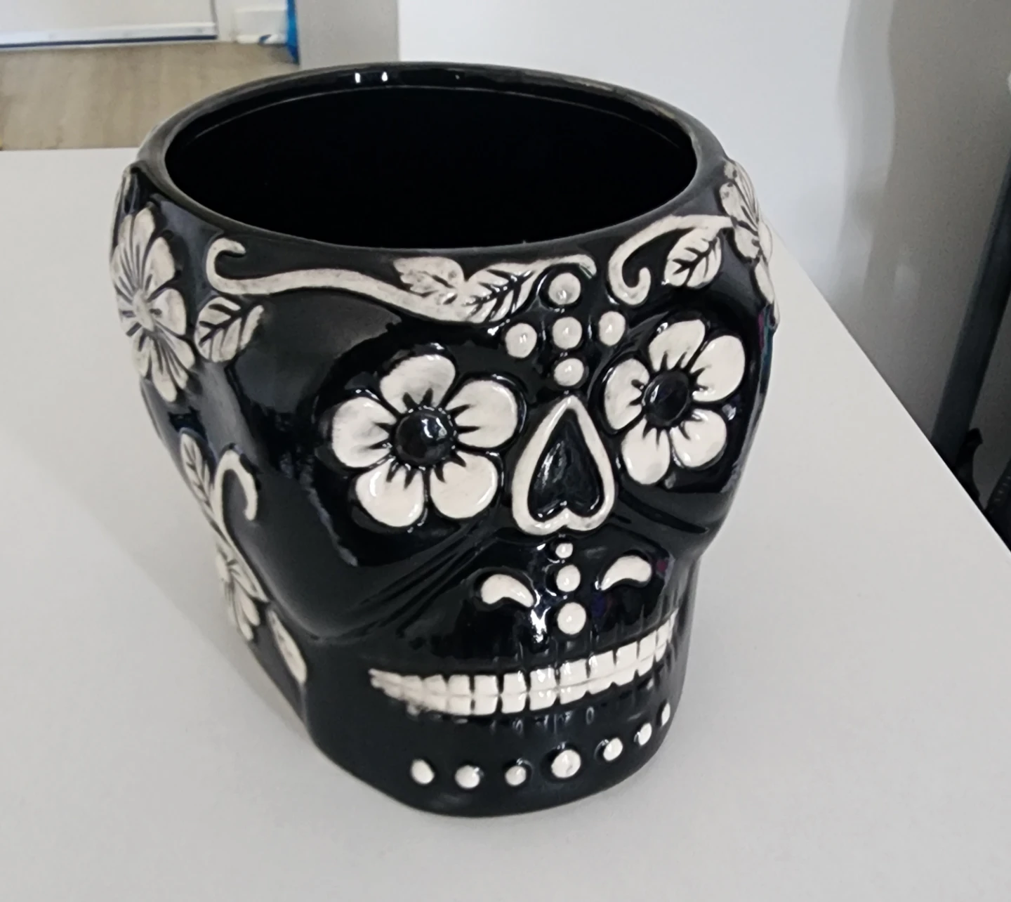 Ceramic Skull Planter