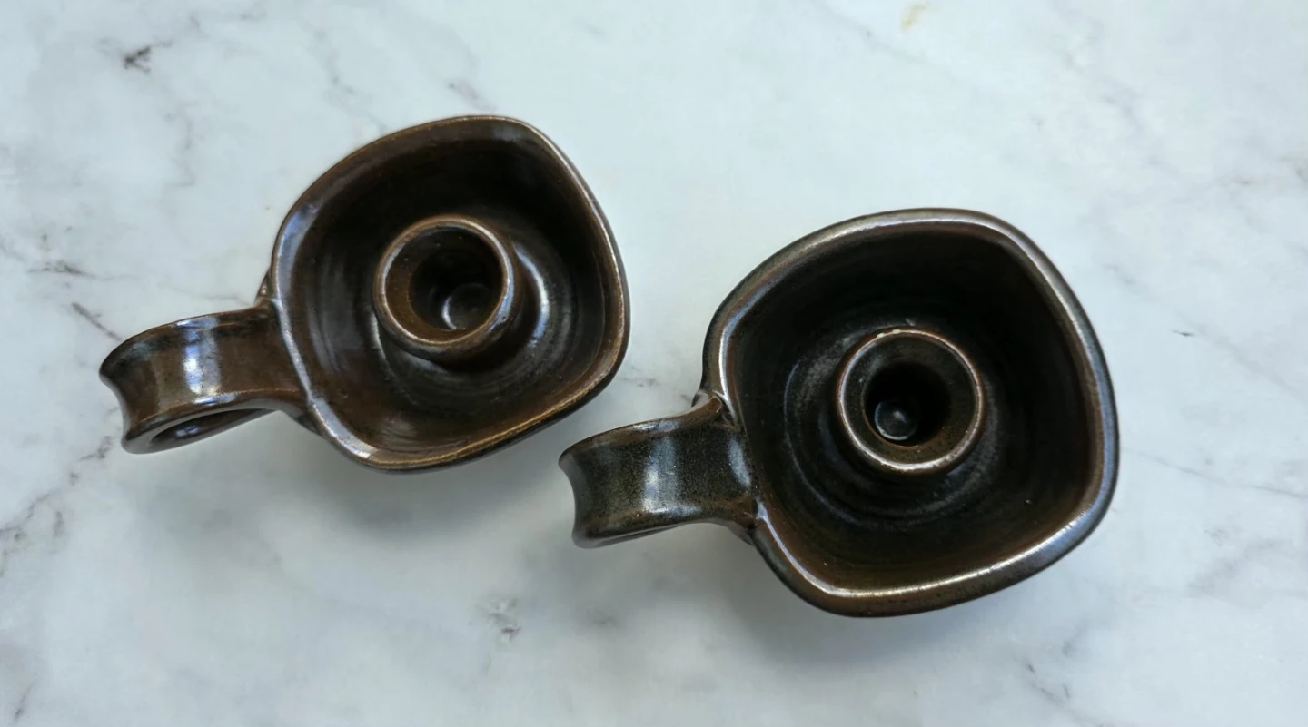Pair of Vintage Ceramic Candlesticks - photo 2