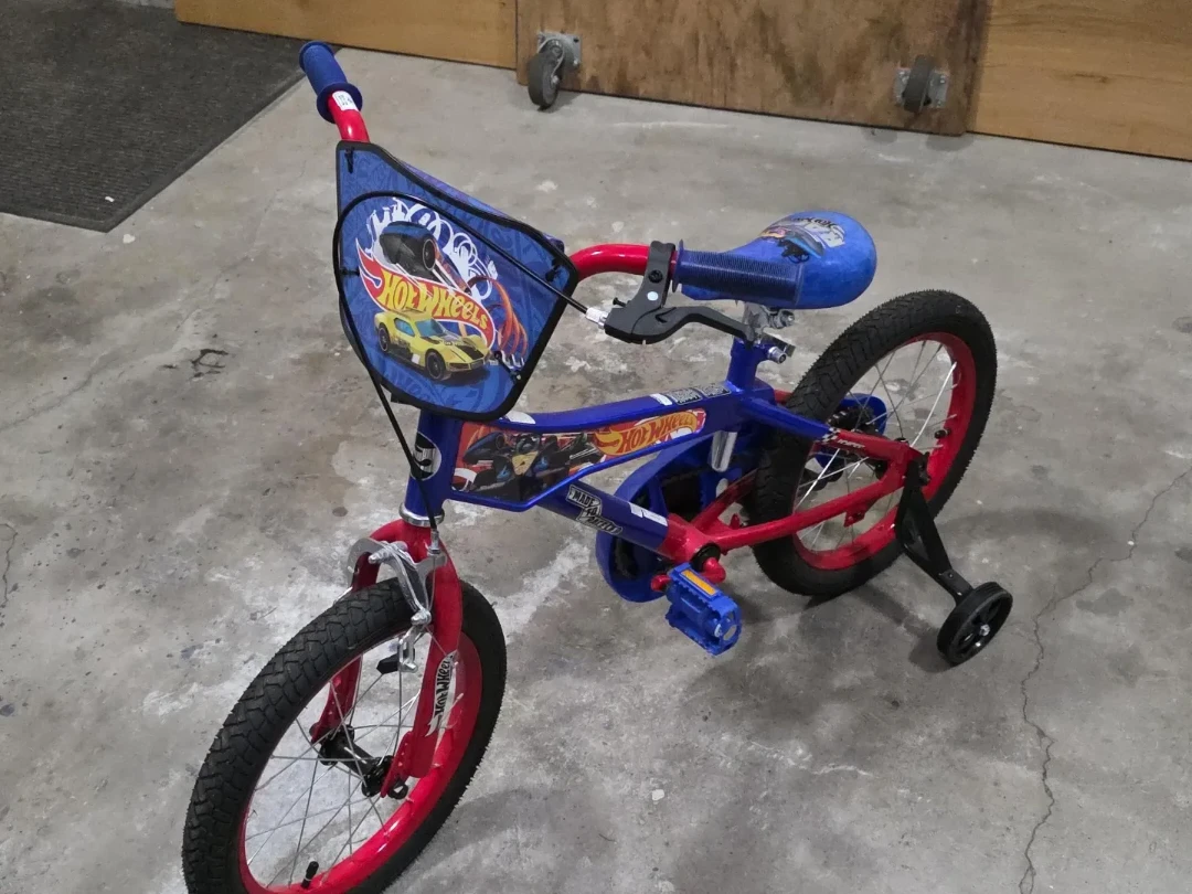 Hot Wheels Kids Bicycle