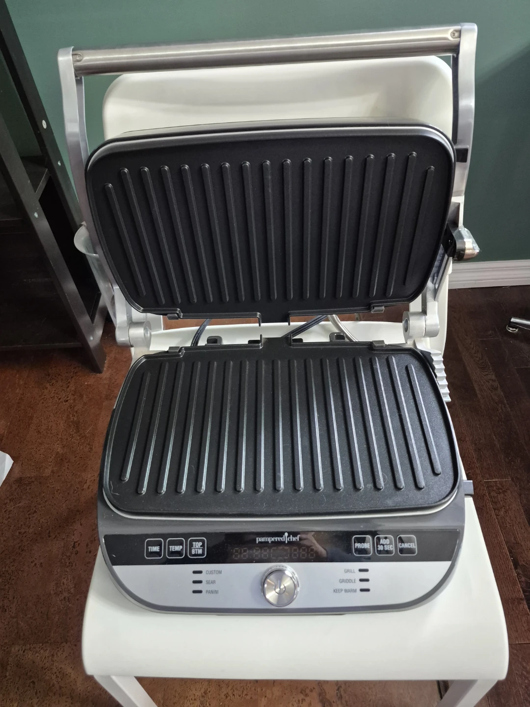 Pampered Chef Indoor Grill with Interchangeable Plates - photo 2