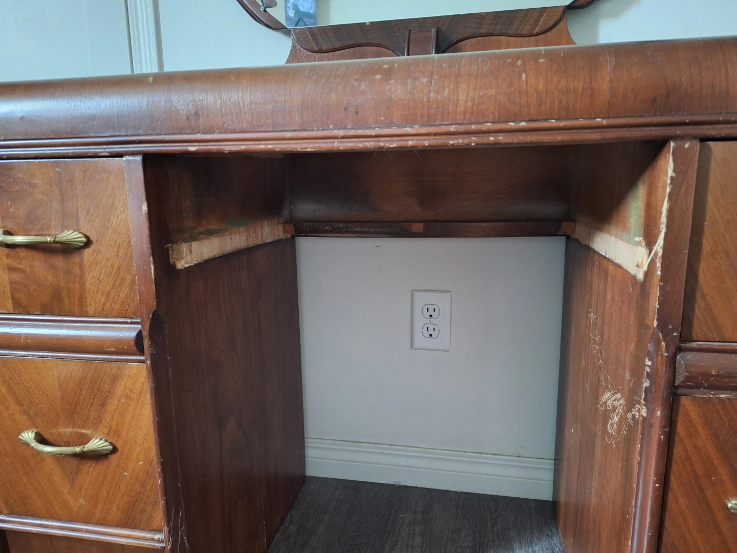 Vintage Vanity Desk with Mirror - photo 2