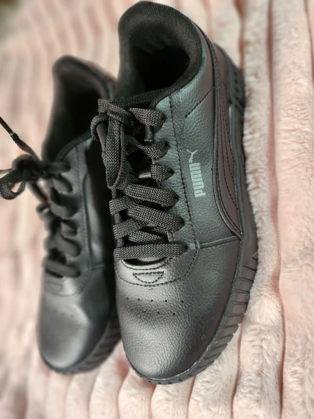 Puma Black Sneakers