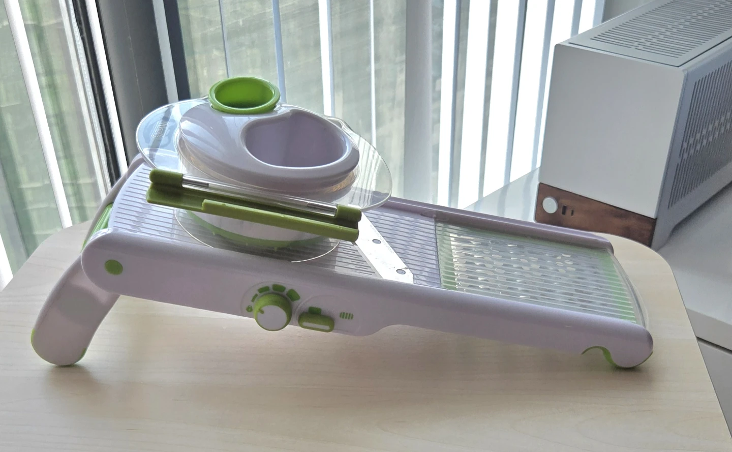 Starfrit Mandoline Slicer with Safety Holder