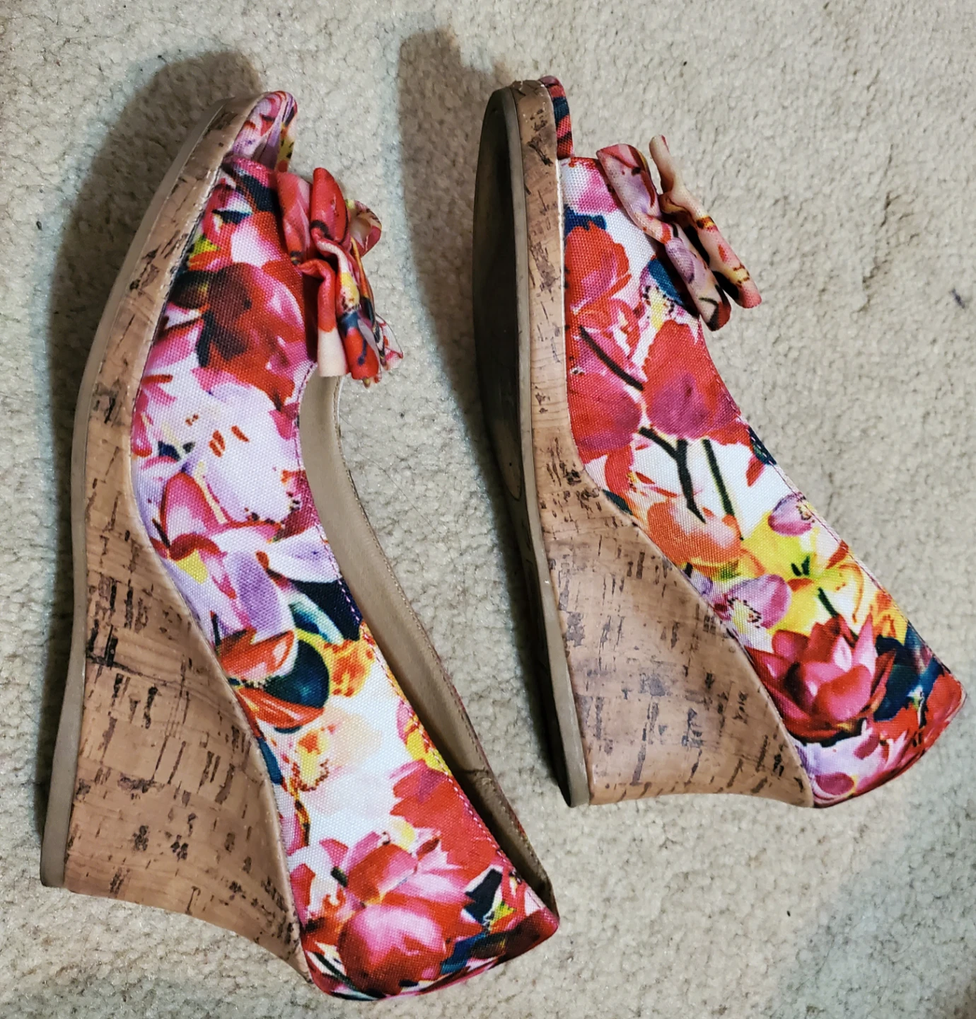Women's Floral Wedge Shoes - photo 3