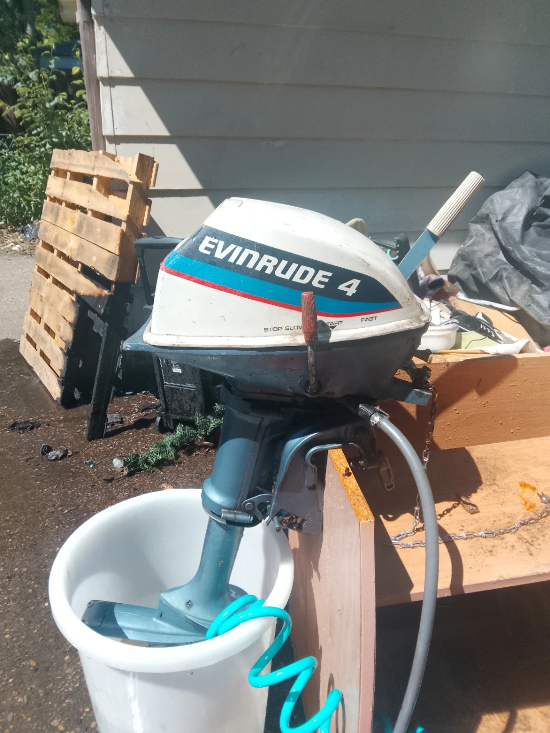 Evinrude 4 Outboard Motor