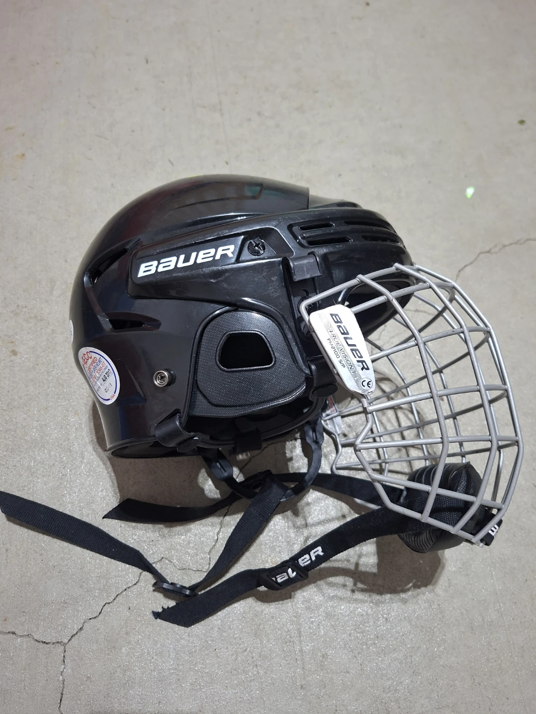 Bauer Hockey Helmet with Cage - photo 2