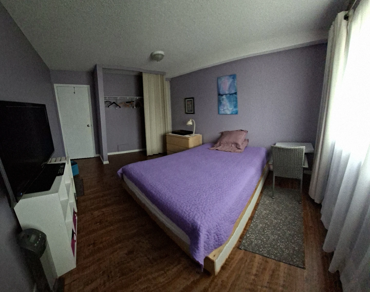Master bedroom for rent