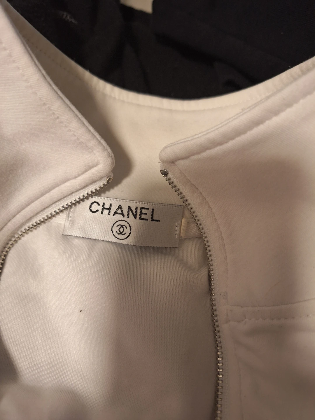 Chanel White Track Jacket - photo 3