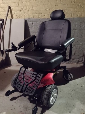 Jazzy Elite ES Electric Wheelchair - photo 2