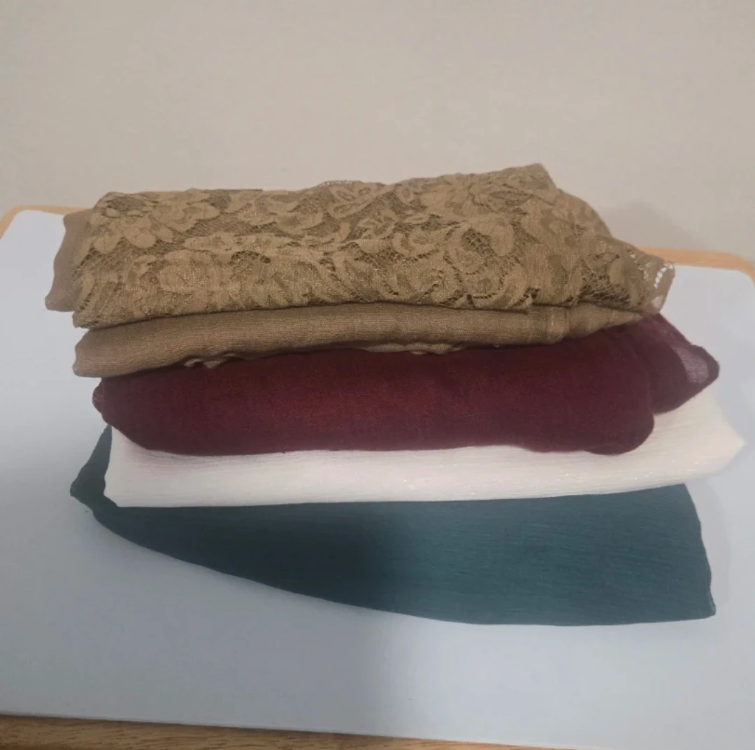 Bundle of 4 Scarves Hijabs