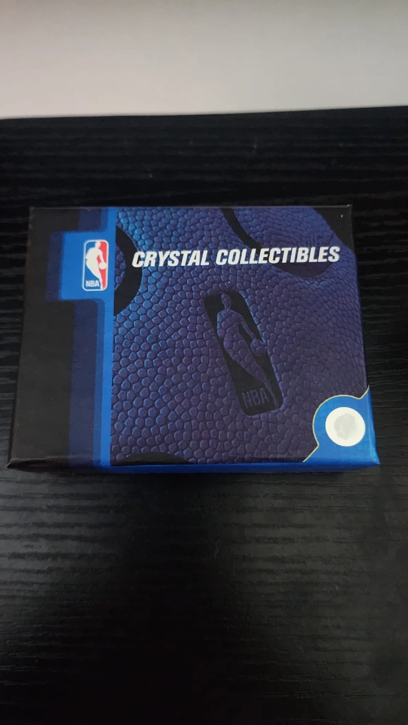 Title: NBA Crystal Collectibles Set – 8 Teams & 2 Players - photo 3