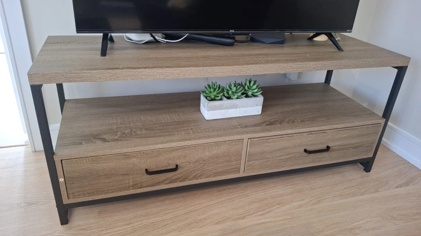 Wood grain TV stand with drawers
