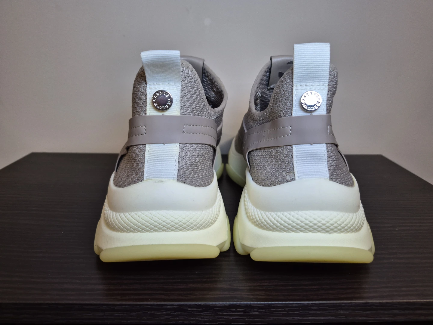 New Steve Madden NY23 Sneakers - photo 4