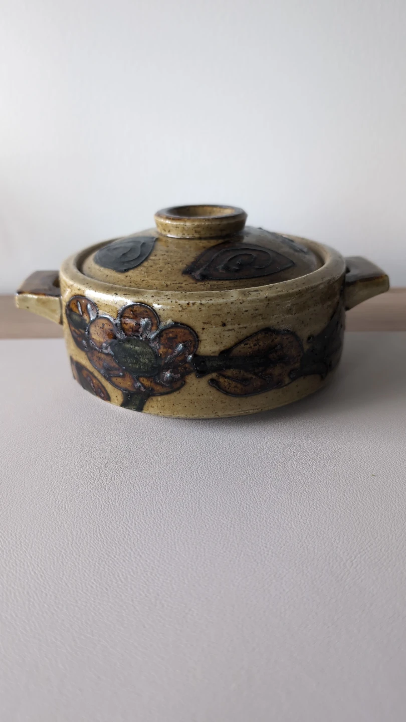 Mid century Otagiri Japanese clay pot